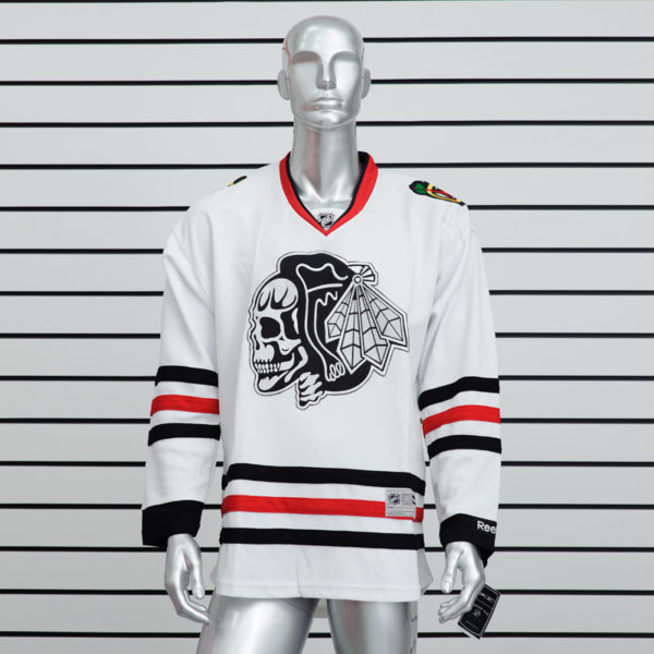 Купить хоккейный свитер Chicago Blackhawks
